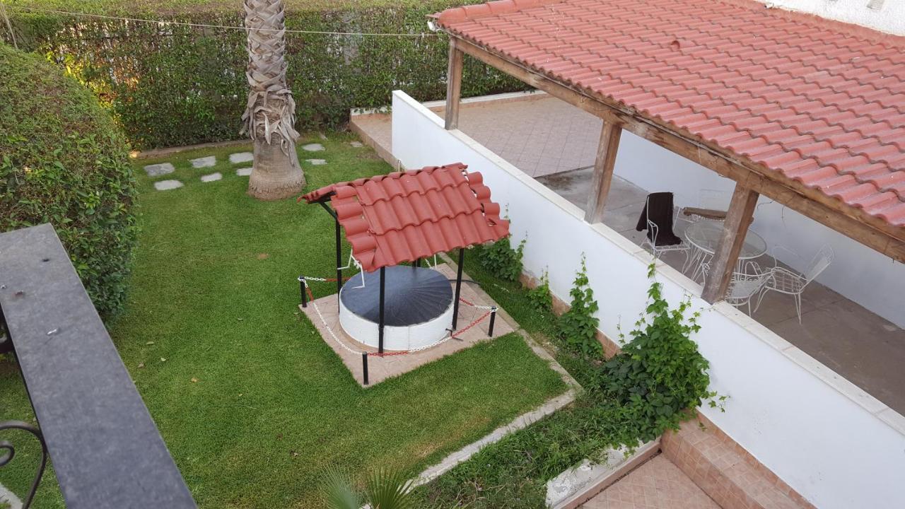 Patras White Castle Apartamento Exterior foto