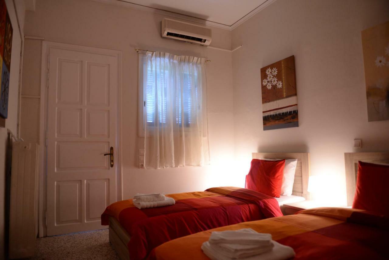 Patras White Castle Apartamento Exterior foto