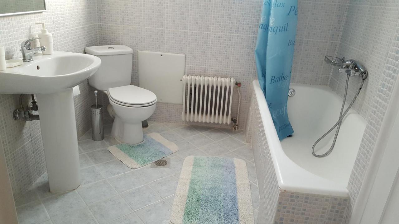 Patras White Castle Apartamento Exterior foto